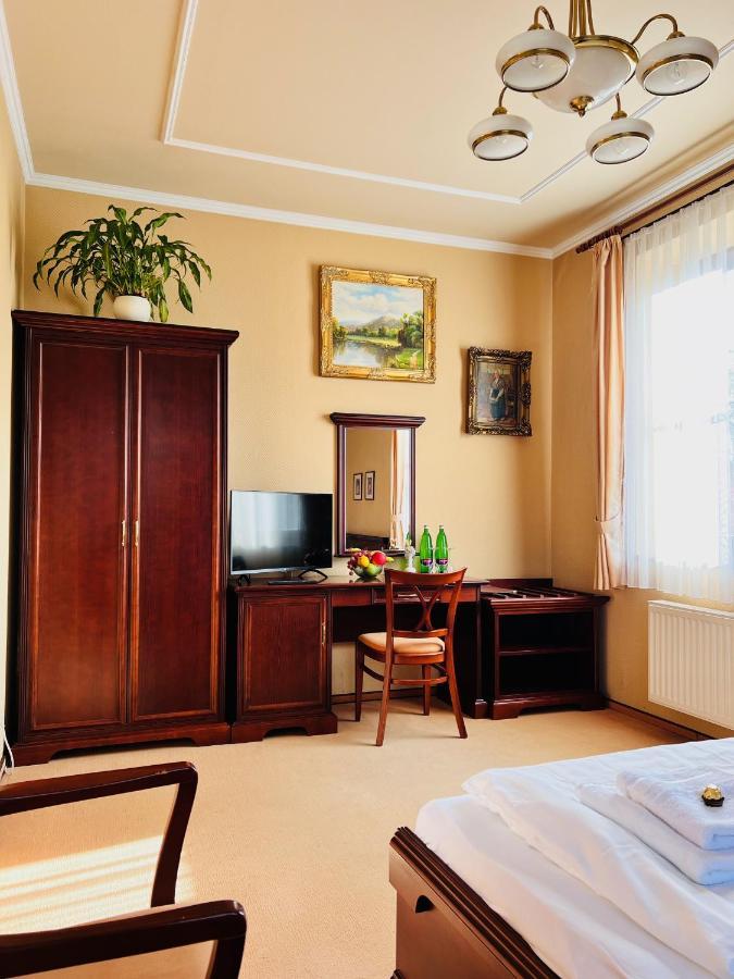 Penzion Villa Ancora Sumperk ภายนอก รูปภาพ