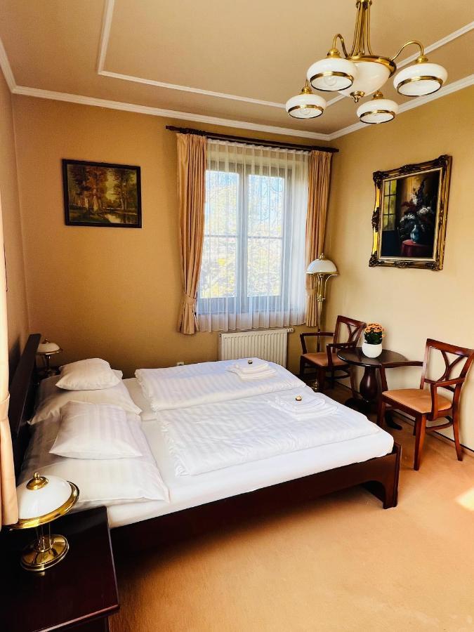 Penzion Villa Ancora Sumperk ภายนอก รูปภาพ